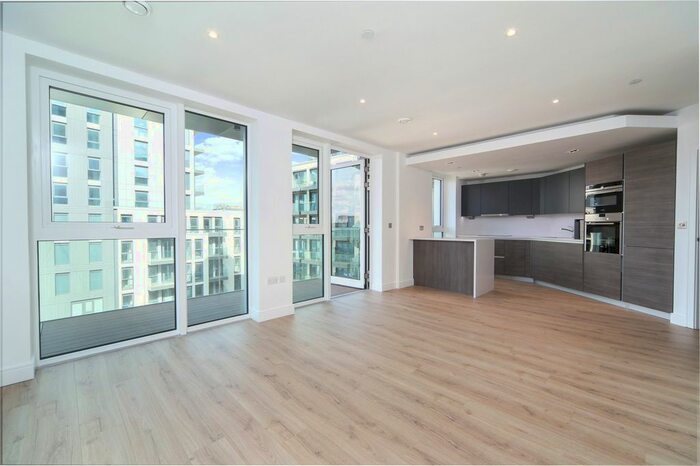 2 Bedroom Flat To Rent In Beadon Road, London, W6