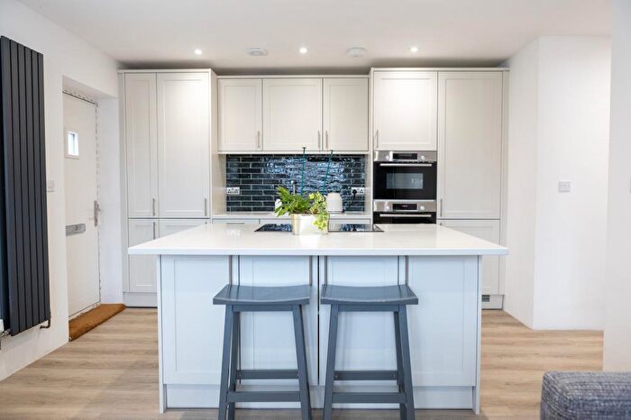 2 Bedroom Detached Bungalow To Rent In Wootton, Abingdon, OX13