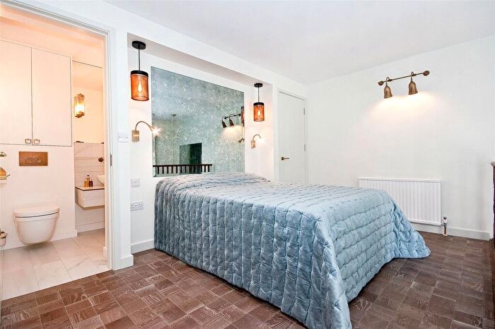 1 Bedroom Apartment For Sale In Britton Street, EC1M - Photo 3