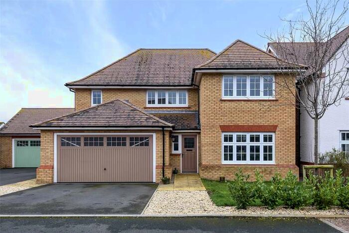 4 Bedroom Detached House For Sale In 6 Dadford Close, Hardwicke, Gloucester, GL2