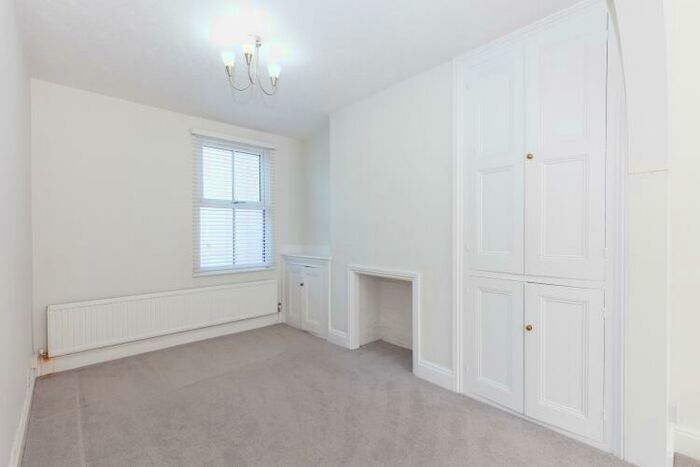 4 Bedroom Town House To Rent In Newton Road, New Hinksey, OX1