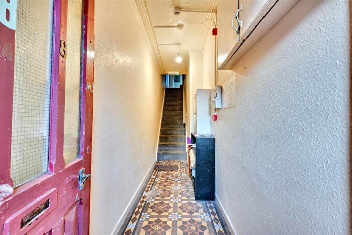 3 Bedroom Terraced House For Sale In Oxford Street, Long Eaton, NG10
