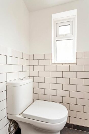 1 Bedroom Apartment For Sale In Rose Hill Close, Brighton, BN1