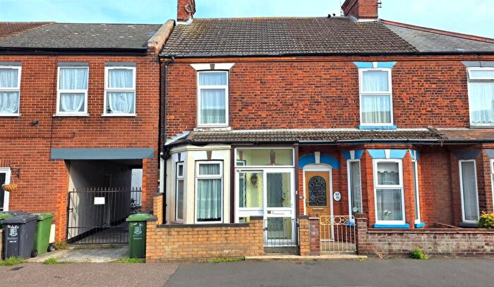 3 Bedroom Terraced House For Sale In Church Road, Gorleston, NR31