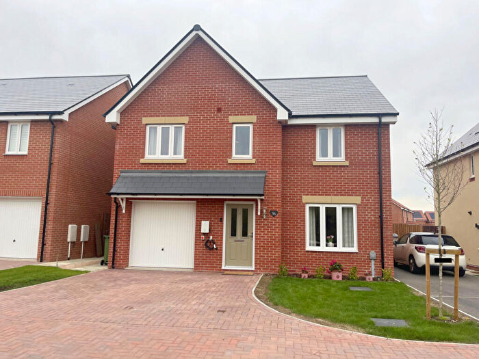 4 Bedroom Detached House For Sale In Avellana Way, Ashchurch, Tewkesbury, GL20
