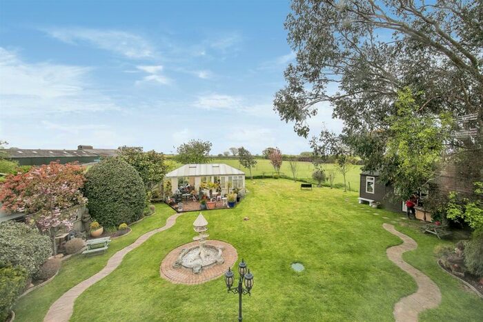 5 Bedroom Detached House For Sale In Clacton Road, Great Holland, Frinton-On-Sea, CO13