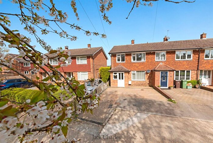 3 Bedroom End Of Terrace House For Sale In Whetsted Road, Five Oak Green, Tonbridge, TN12