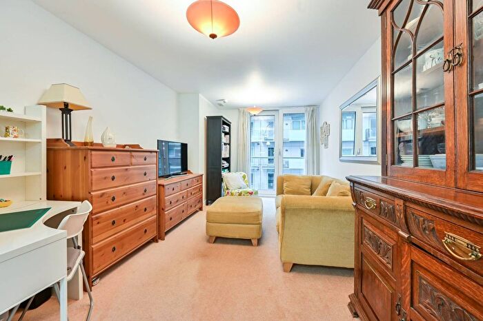 1 Bedroom Flat For Sale In Albert Embankment, Albert Embankment, London, SE1