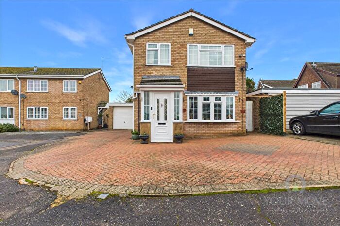3 Bedroom Detached House For Sale In Sherwood Avenue, Kingsthorpe, Northampton, Northamptonshire, NN2