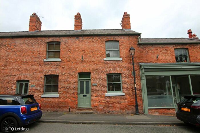 2 Bedroom Terraced House To Rent In High Street, Tarvin, CH3