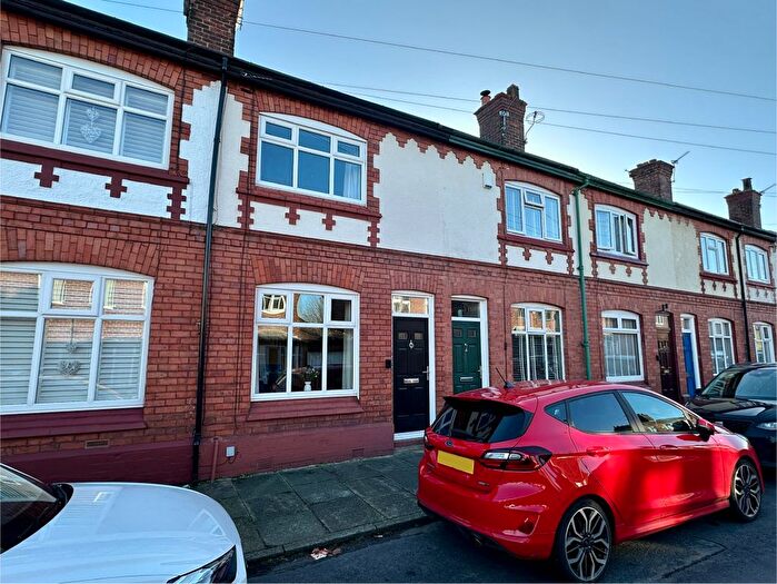 2 Bedroom Terraced House For Sale In Southern Street, Stockton Heath, WA4