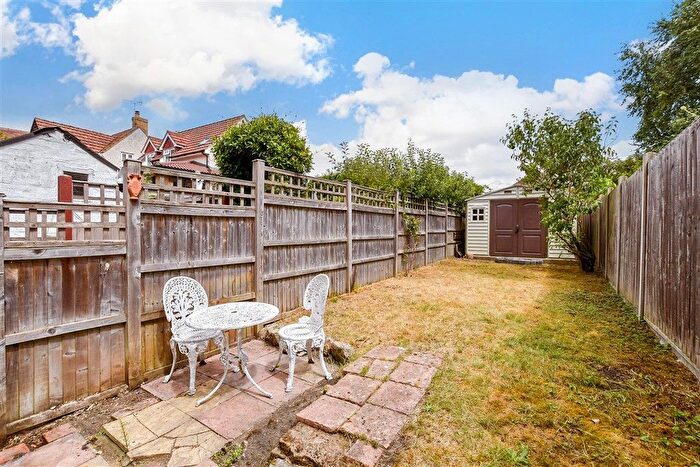 1 Bedroom Terraced House For Sale In Roseacre Lane, Bearsted, Maidstone, Kent, ME14