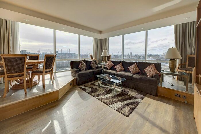 3 Bedroom Flat To Rent In Grosvenor Road, London, SW1V