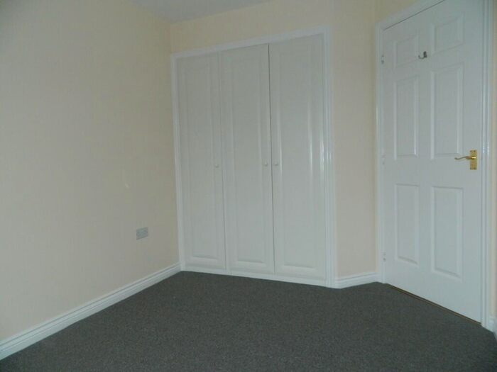 2 Bedroom Apartment To Rent In Chariot Drive, Brymbo, LL11