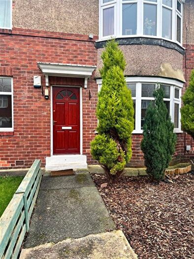 Studio To Rent In Linthorpe Road, Gosforth, Newcastle Upon Tyne, NE3