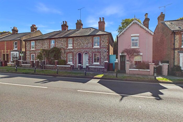 2 Bedroom Terraced House For Sale In Orchard Street, Chichester, PO19