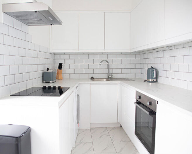 1 Bedroom Apartment To Rent In Apt, Manor House #, NW1