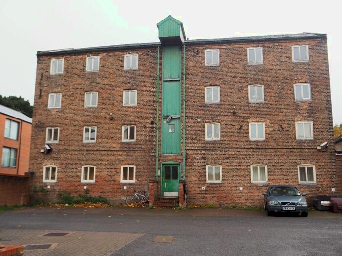 3 Bedroom Flat To Rent In Harrison Warehouse, Louth LN11