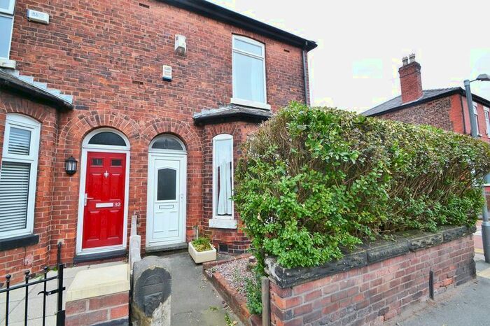 2 Bedroom End Of Terrace House To Rent In Parrin Lane, Eccles, Manchester, M30