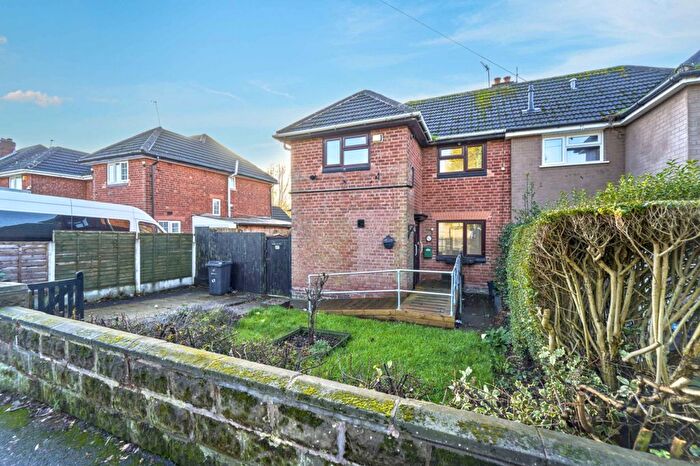3 Bedroom Semi Detached House For Sale In , King Charles Avenue, Walsall, WS2