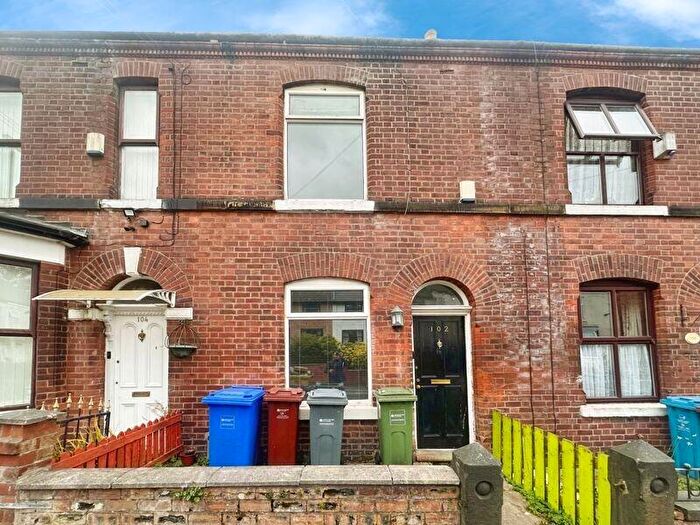 2 Bedroom Terraced House To Rent In Old Road, Moston, M9
