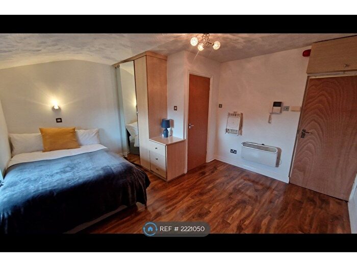 Studio To Rent In Birch Polygon, Manchester, M14