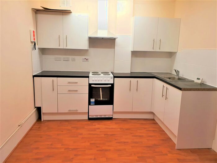 3 Bedroom Flat To Rent In Harlington Road West, Feltham, TW14