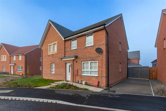 3 Bedroom Semi-Detached House To Rent In Ascot Drive, North Gosforth, Newcastle Upon Tyne, NE13