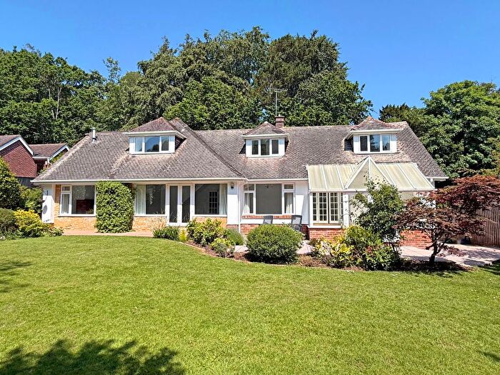 4 Bedroom Detached Bungalow For Sale In Broadway, Sidmouth, EX10