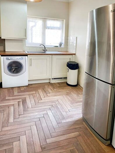 3 Bedroom Terraced House To Rent In Selby Road, London, E13