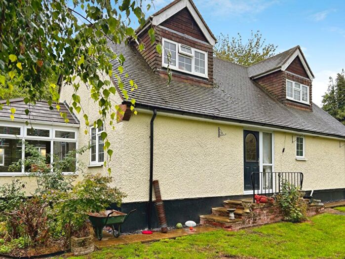 3 Bedroom Bungalow For Sale In Handleton Common, Lane End, High Wycombe, HP14