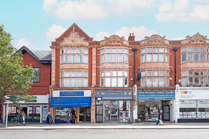 1 Bedroom Flat To Rent In High Street, New Malden, KT3