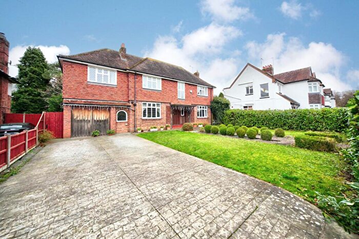 5 Bedroom Detached House For Sale In Ludlow Avenue, Luton, Bedfordshire, LU1