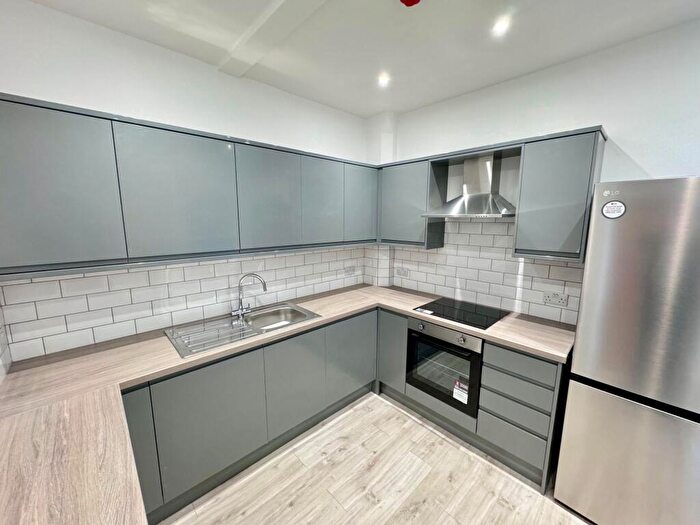 2 Bedroom Apartment To Rent In Burns Street, The Arboretum, NG7