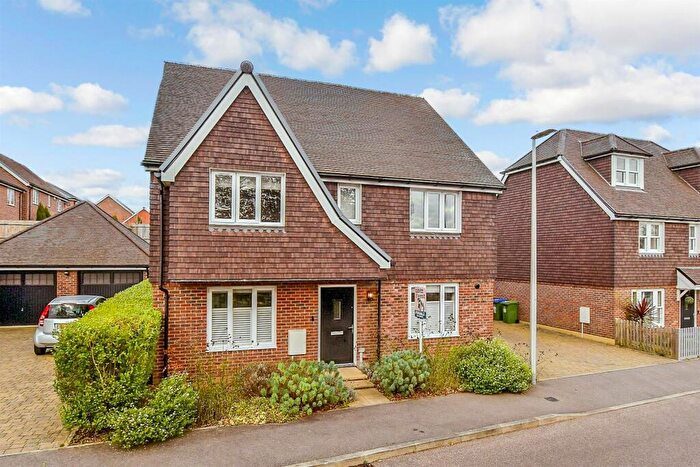 4 Bedroom Detached House For Sale In Ash Way, Haywards Heath, East Sussex, RH17