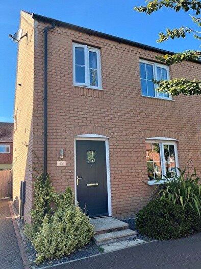 3 Bedroom End Of Terrace House For Sale In Kendle Road, Swaffham, Norfolk, PE37