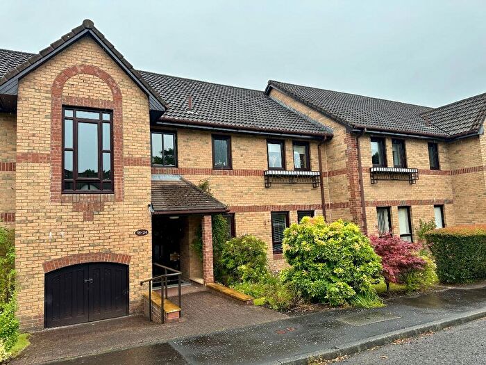1 Bedroom Flat For Sale In Schaw Drive, Bearsden, Glasgow, G61