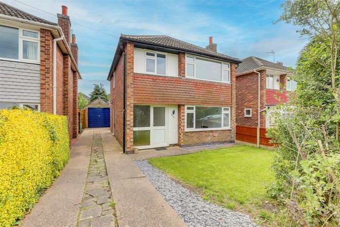 3 Bedroom Detached House To Rent In Grove Road, Bingham, Nottingham, NG13