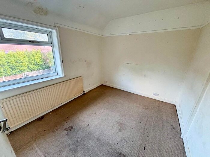 3 Bedroom Terraced House For Sale In Beckton Gardens, Manchester, M22