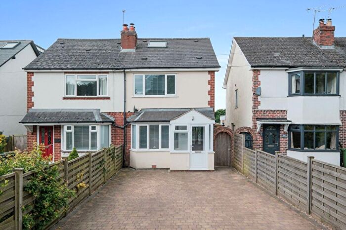 3 Bedroom Semi-Detached House For Sale In Evesham Road, Astwood Bank, B96