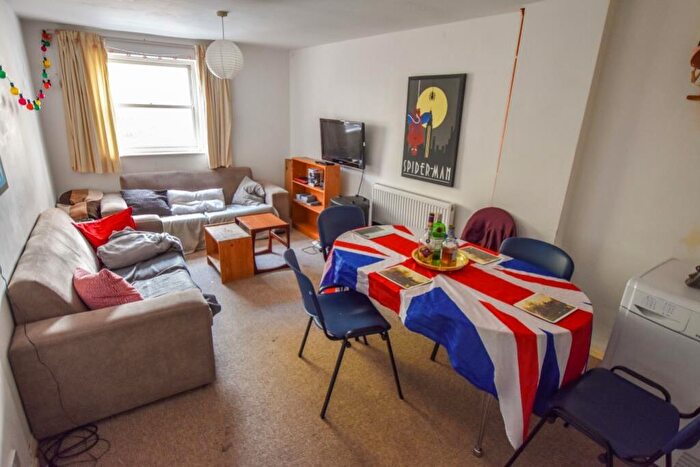 9 Bedroom Terraced House To Rent In Hensmans Hill, Bristol, BS8