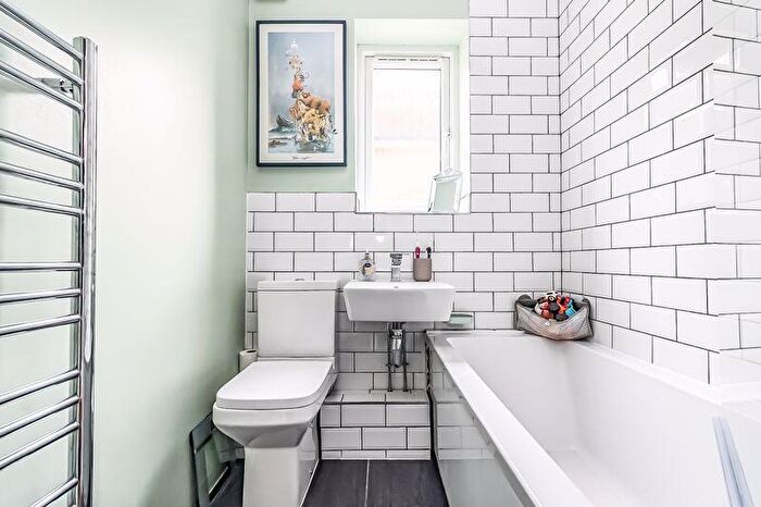 3 Bedroom Terraced House For Sale In Jessie Road, Southsea, PO4