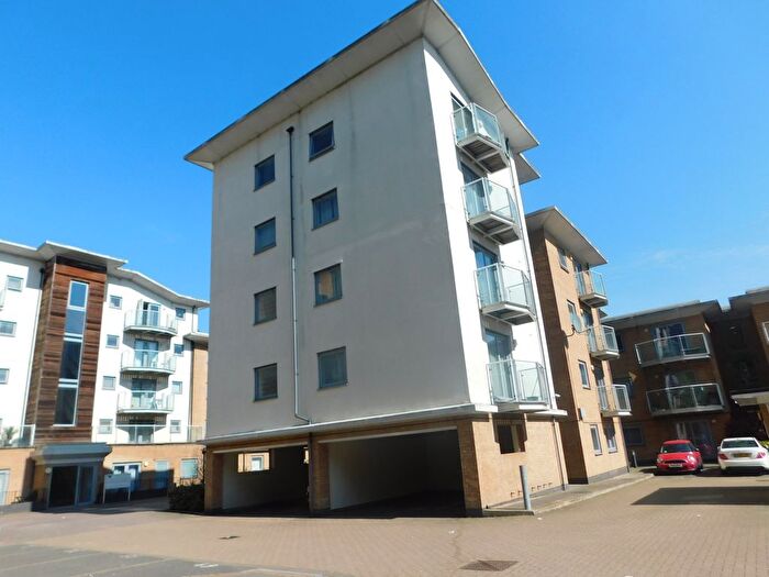 2 Bedroom Flat To Rent In Colchester, Essex, Colchester, CO2
