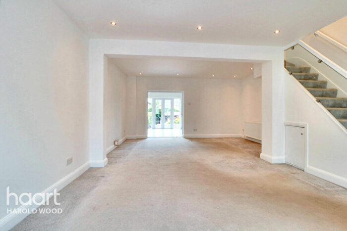 3 Bedroom End Of Terrace House For Sale In Ethelburga Road, Harold Wood, RM3
