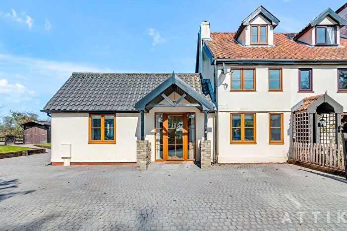 4 Bedroom Cottage For Sale In Chediston, Halesworth, IP19