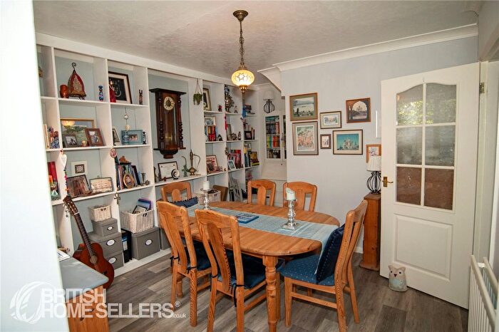 3 Bedroom Detached House For Sale In Grange Park, Albrighton, Wolverhampton, Shropshire, WV7