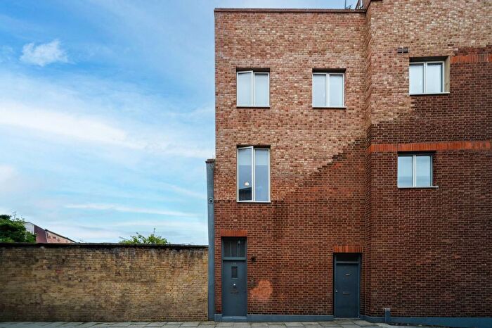 1 Bedroom Flat To Rent In Essex Road, Angel, London, N1