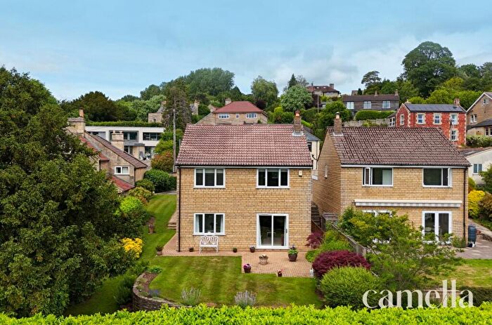4 Bedroom Detached House For Sale In Bannerdown Road, Batheaston, BA1