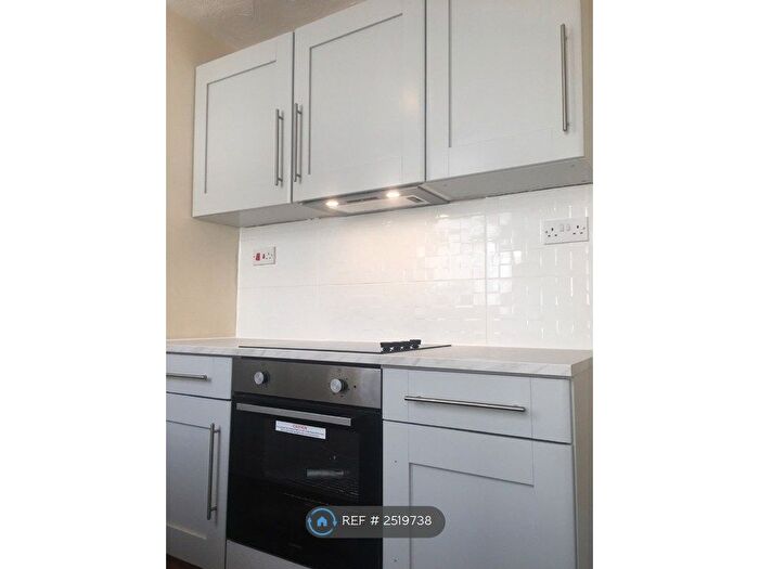 2 Bedroom Terraced House To Rent In Newcastle Under Lyme, Newcastle Under Lyme, ST5