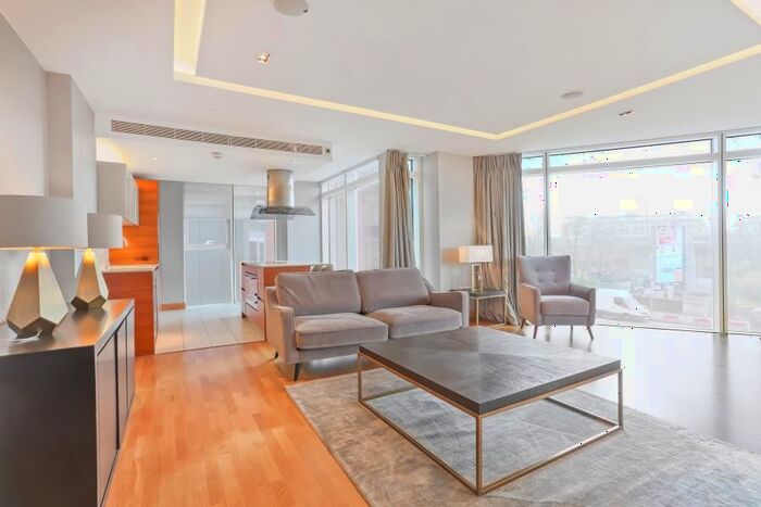 2 Bedroom Flat To Rent In Ascensis Tower, Battersea Reach, SW18